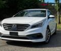 Белый Хендай Соната, объемом двигателя 2.4 л и пробегом 62 тыс. км за 2800 $, фото 1 на Automoto.ua