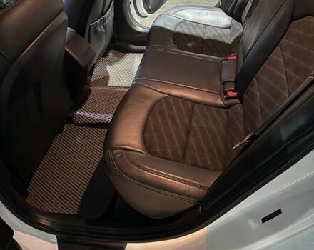 Белый Хендай Соната, объемом двигателя 2.36 л и пробегом 80 тыс. км за 13000 $, фото 43 на Automoto.ua