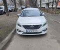 Хендай Соната 2017 в Киеве на Automoto.ua Белый Хендай Соната, объемом двигателя 2 л и пробегом 410 тыс. км за 12500 $, фото 5 на Automoto.ua
