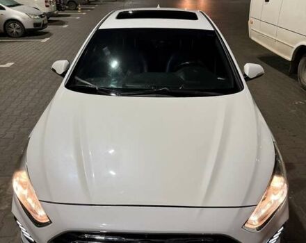 Белый Хендай Соната, объемом двигателя 2.36 л и пробегом 80 тыс. км за 13000 $, фото 8 на Automoto.ua