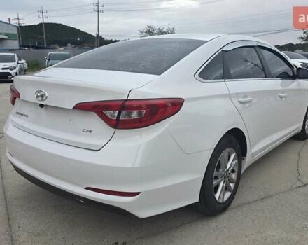 Білий Хендай Соната, об'ємом двигуна 2 л та пробігом 415 тис. км за 9490 $, фото 3 на Automoto.ua