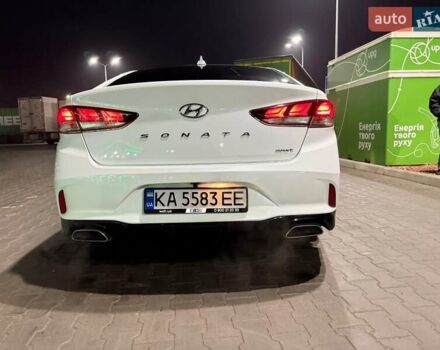 Белый Хендай Соната, объемом двигателя 2.36 л и пробегом 80 тыс. км за 13000 $, фото 23 на Automoto.ua