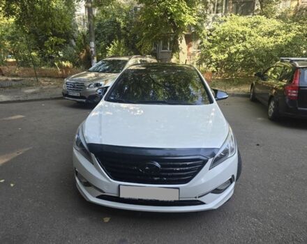 Білий Хендай Соната, об'ємом двигуна 2 л та пробігом 205 тис. км за 9800 $, фото 3 на Automoto.ua