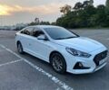 Білий Хендай Соната, об'ємом двигуна 2 л та пробігом 255 тис. км за 15000 $, фото 4 на Automoto.ua