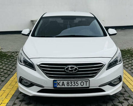 Білий Хендай Соната, об'ємом двигуна 2 л та пробігом 378 тис. км за 11300 $, фото 1 на Automoto.ua