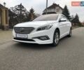 Белый Хендай Соната, объемом двигателя 2 л и пробегом 354 тыс. км за 10790 $, фото 1 на Automoto.ua