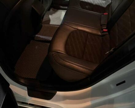 Белый Хендай Соната, объемом двигателя 2.36 л и пробегом 80 тыс. км за 13000 $, фото 25 на Automoto.ua