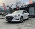 Белый Хендай Соната, объемом двигателя 2 л и пробегом 275 тыс. км за 12500 $, фото 1 на Automoto.ua