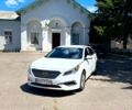 Белый Хендай Соната, объемом двигателя 2.4 л и пробегом 264 тыс. км за 10000 $, фото 1 на Automoto.ua