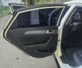 Белый Хендай Соната, объемом двигателя 2 л и пробегом 205 тыс. км за 10000 $, фото 9 на Automoto.ua