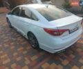 Белый Хендай Соната, объемом двигателя 2 л и пробегом 108 тыс. км за 13000 $, фото 1 на Automoto.ua