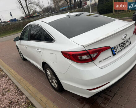 Белый Хендай Соната, объемом двигателя 2.36 л и пробегом 130 тыс. км за 10200 $, фото 5 на Automoto.ua