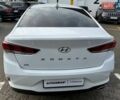 Білий Хендай Соната, об'ємом двигуна 2.36 л та пробігом 57 тис. км за 15950 $, фото 5 на Automoto.ua