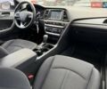 Білий Хендай Соната, об'ємом двигуна 2.36 л та пробігом 57 тис. км за 15950 $, фото 18 на Automoto.ua
