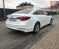 Белый Хендай Соната, объемом двигателя 2 л и пробегом 354 тыс. км за 10790 $, фото 5 на Automoto.ua