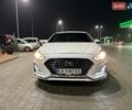 Белый Хендай Соната, объемом двигателя 2.36 л и пробегом 80 тыс. км за 13000 $, фото 42 на Automoto.ua