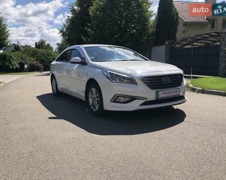 Білий Хендай Соната, об'ємом двигуна 2 л та пробігом 386 тис. км за 10390 $, фото 2 на Automoto.ua