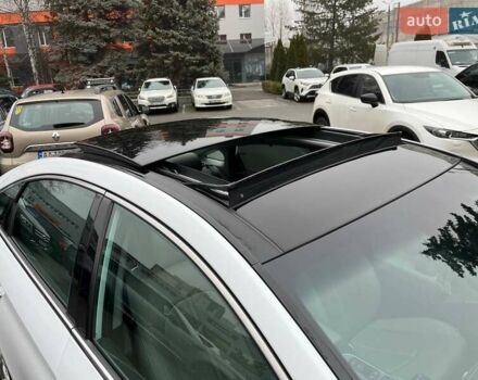 Белый Хендай Соната, объемом двигателя 2.36 л и пробегом 70 тыс. км за 13000 $, фото 4 на Automoto.ua