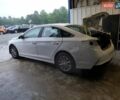 Белый Хендай Соната, объемом двигателя 2.4 л и пробегом 67 тыс. км за 2100 $, фото 1 на Automoto.ua