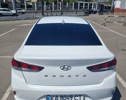 Белый Хендай Соната, объемом двигателя 2.4 л и пробегом 99 тыс. км за 14000 $, фото 23 на Automoto.ua