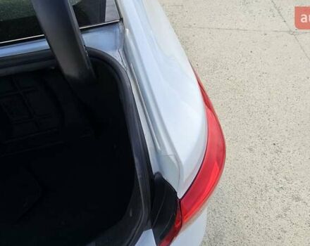 Білий Хендай Соната, об'ємом двигуна 2 л та пробігом 329 тис. км за 10990 $, фото 6 на Automoto.ua