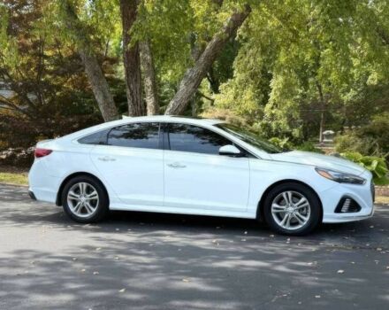 Білий Хендай Соната, об'ємом двигуна 2.4 л та пробігом 35 тис. км за 2900 $, фото 4 на Automoto.ua