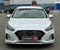 Білий Хендай Соната, об'ємом двигуна 1.7 л та пробігом 151 тис. км за 14990 $, фото 2 на Automoto.ua