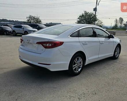 Білий Хендай Соната, об'ємом двигуна 2 л та пробігом 329 тис. км за 10990 $, фото 2 на Automoto.ua