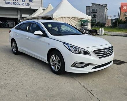 Білий Хендай Соната, об'ємом двигуна 2 л та пробігом 329 тис. км за 10990 $, фото 1 на Automoto.ua