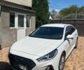 Белый Хендай Соната, объемом двигателя 2 л и пробегом 82 тыс. км за 18000 $, фото 1 на Automoto.ua