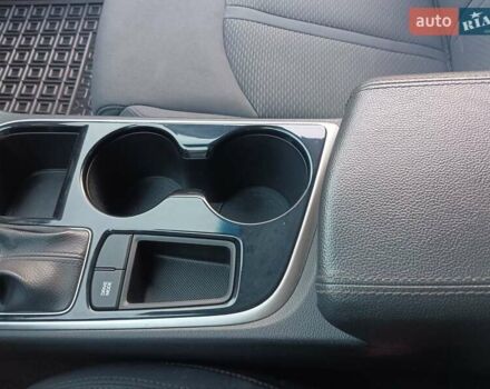 Белый Хендай Соната, объемом двигателя 2.4 л и пробегом 131 тыс. км за 14950 $, фото 6 на Automoto.ua