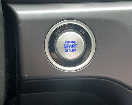 Белый Хендай Соната, объемом двигателя 2.4 л и пробегом 150 тыс. км за 13500 $, фото 19 на Automoto.ua