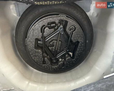 Білий Хендай Соната, об'ємом двигуна 2.5 л та пробігом 62 тис. км за 14500 $, фото 13 на Automoto.ua