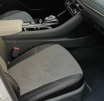 Білий Хендай Соната, об'ємом двигуна 2 л та пробігом 43 тис. км за 23550 $, фото 14 на Automoto.ua