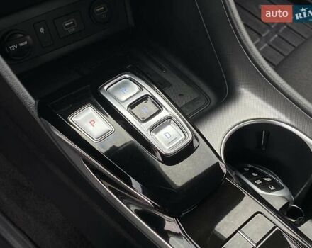 Белый Хендай Соната, объемом двигателя 2 л и пробегом 95 тыс. км за 20900 $, фото 7 на Automoto.ua