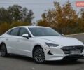 Белый Хендай Соната, объемом двигателя 2 л и пробегом 95 тыс. км за 20900 $, фото 1 на Automoto.ua