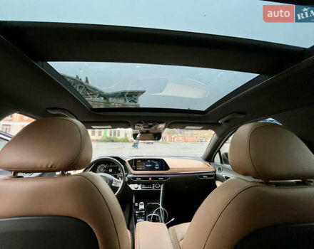 Білий Хендай Соната, об'ємом двигуна 1.6 л та пробігом 55 тис. км за 21400 $, фото 16 на Automoto.ua