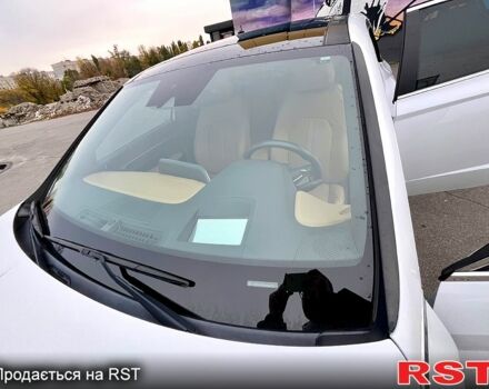 Белый Хендай Соната, объемом двигателя 1.6 л и пробегом 55 тыс. км за 21400 $, фото 7 на Automoto.ua