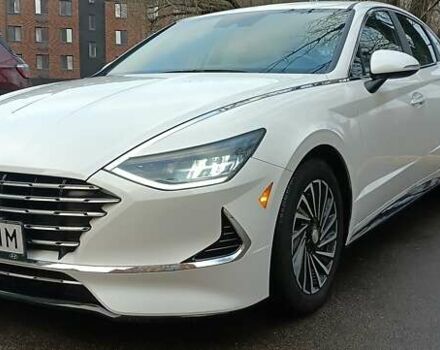 Білий Хендай Соната, об'ємом двигуна 2 л та пробігом 43 тис. км за 23550 $, фото 4 на Automoto.ua