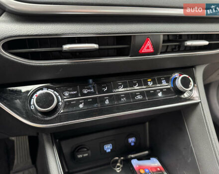 Білий Хендай Соната, об'ємом двигуна 2.5 л та пробігом 95 тис. км за 17500 $, фото 22 на Automoto.ua