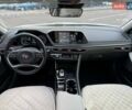 Белый Хендай Соната, объемом двигателя 2 л и пробегом 2 тыс. км за 24490 $, фото 25 на Automoto.ua