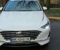 Білий Хендай Соната, об'ємом двигуна 2 л та пробігом 43 тис. км за 23550 $, фото 12 на Automoto.ua