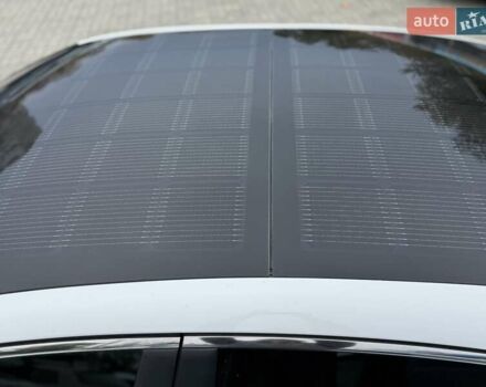 Белый Хендай Соната, объемом двигателя 2 л и пробегом 26 тыс. км за 25000 $, фото 13 на Automoto.ua