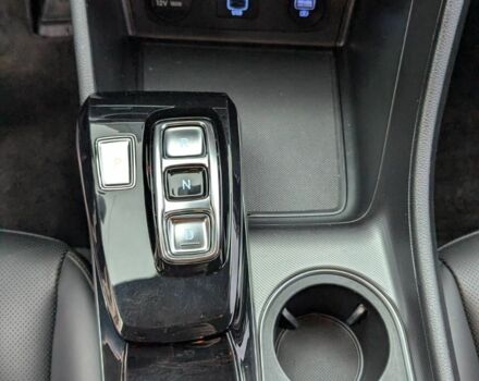 Белый Хендай Соната, объемом двигателя 2 л и пробегом 121 тыс. км за 19900 $, фото 6 на Automoto.ua