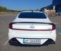 Белый Хендай Соната, объемом двигателя 2 л и пробегом 80 тыс. км за 21500 $, фото 4 на Automoto.ua