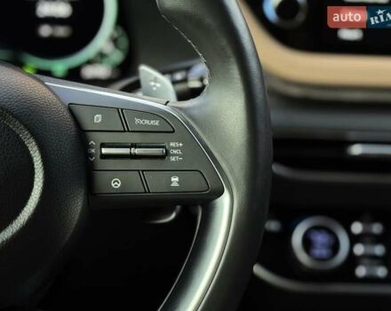 Белый Хендай Соната, объемом двигателя 2 л и пробегом 26 тыс. км за 25000 $, фото 27 на Automoto.ua