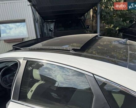 Белый Хендай Соната, объемом двигателя 1.6 л и пробегом 31 тыс. км за 25985 $, фото 4 на Automoto.ua