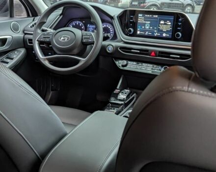 Белый Хендай Соната, объемом двигателя 2 л и пробегом 121 тыс. км за 19900 $, фото 10 на Automoto.ua