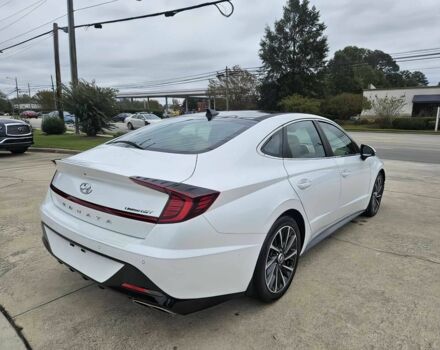 Белый Хендай Соната, объемом двигателя 1.6 л и пробегом 23 тыс. км за 9000 $, фото 4 на Automoto.ua