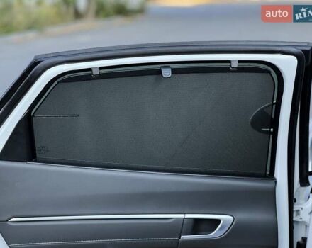 Белый Хендай Соната, объемом двигателя 2 л и пробегом 26 тыс. км за 25000 $, фото 64 на Automoto.ua